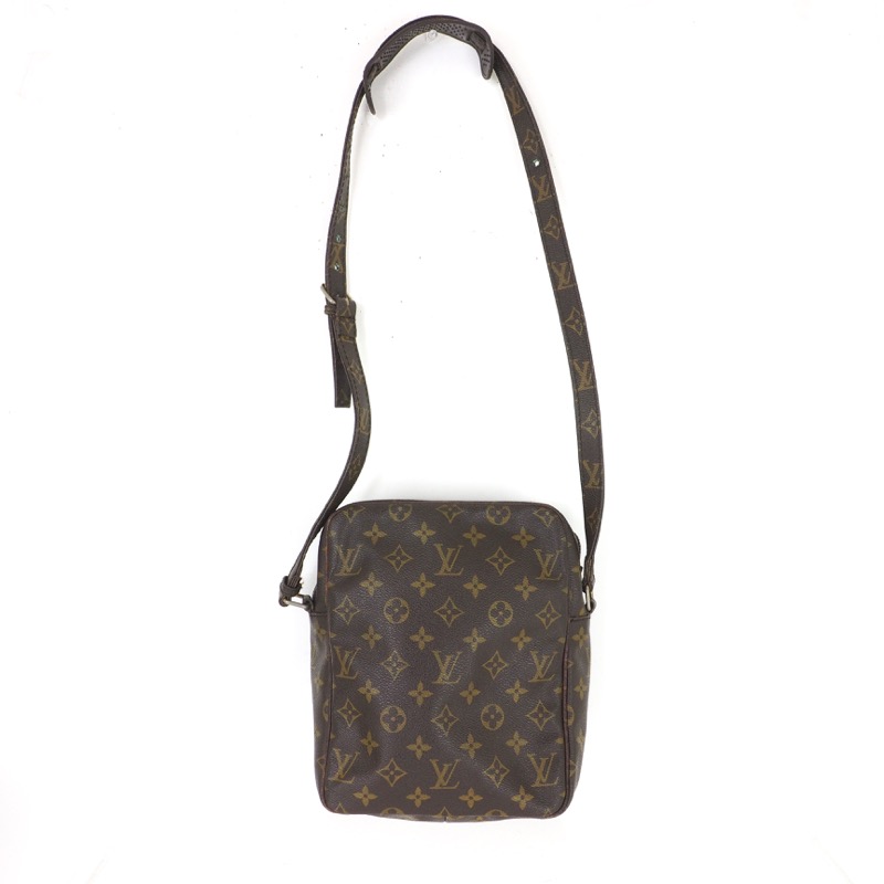 Vintage Louis Vuitton LV Monogram Rond Point No.232 Shoulder Bag - Nina  Furfur Vintage Boutique